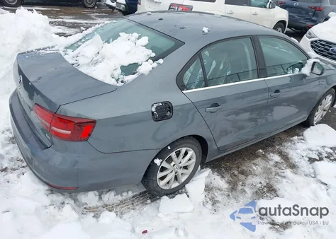 2017 Volkswagen Jetta 1.4T S z USA, uszkodzony, nr VIN 3VW2B7AJ6HM235141